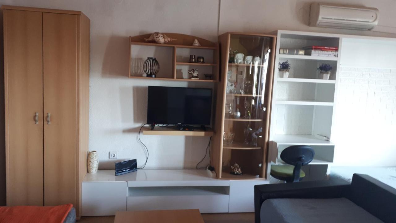 Apartmani Leko Mirjana Baska Voda Ngoại thất bức ảnh