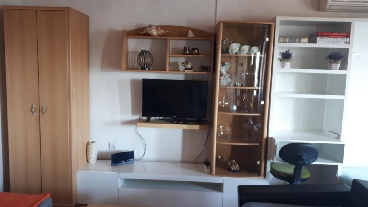 Apartmani Leko Mirjana Baska Voda Ngoại thất bức ảnh