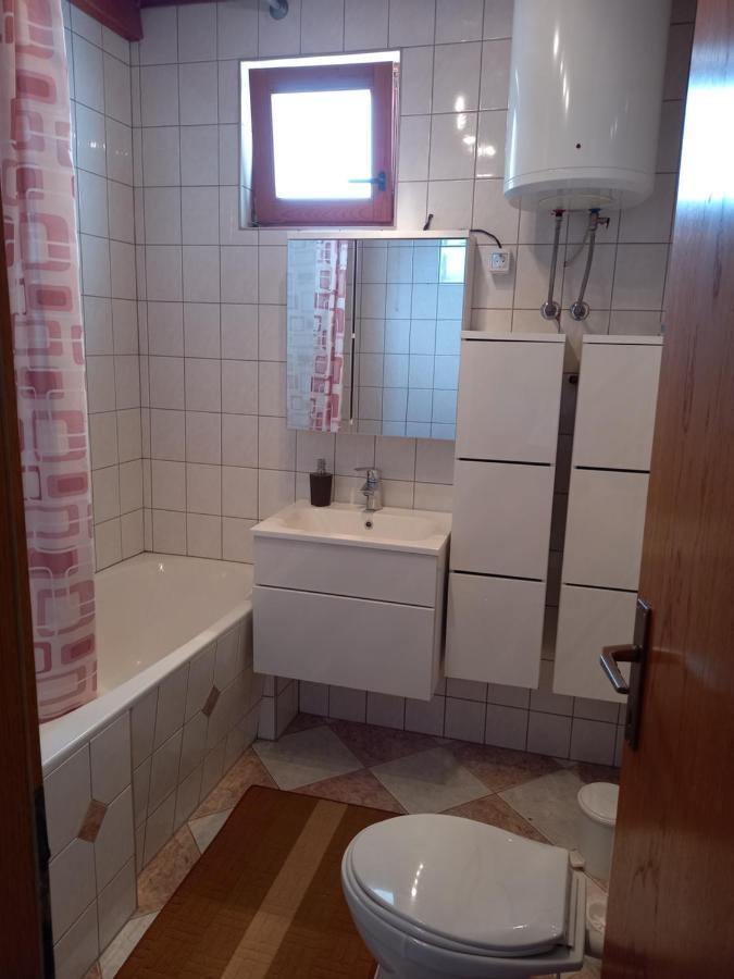 Apartmani Leko Mirjana Baska Voda Ngoại thất bức ảnh
